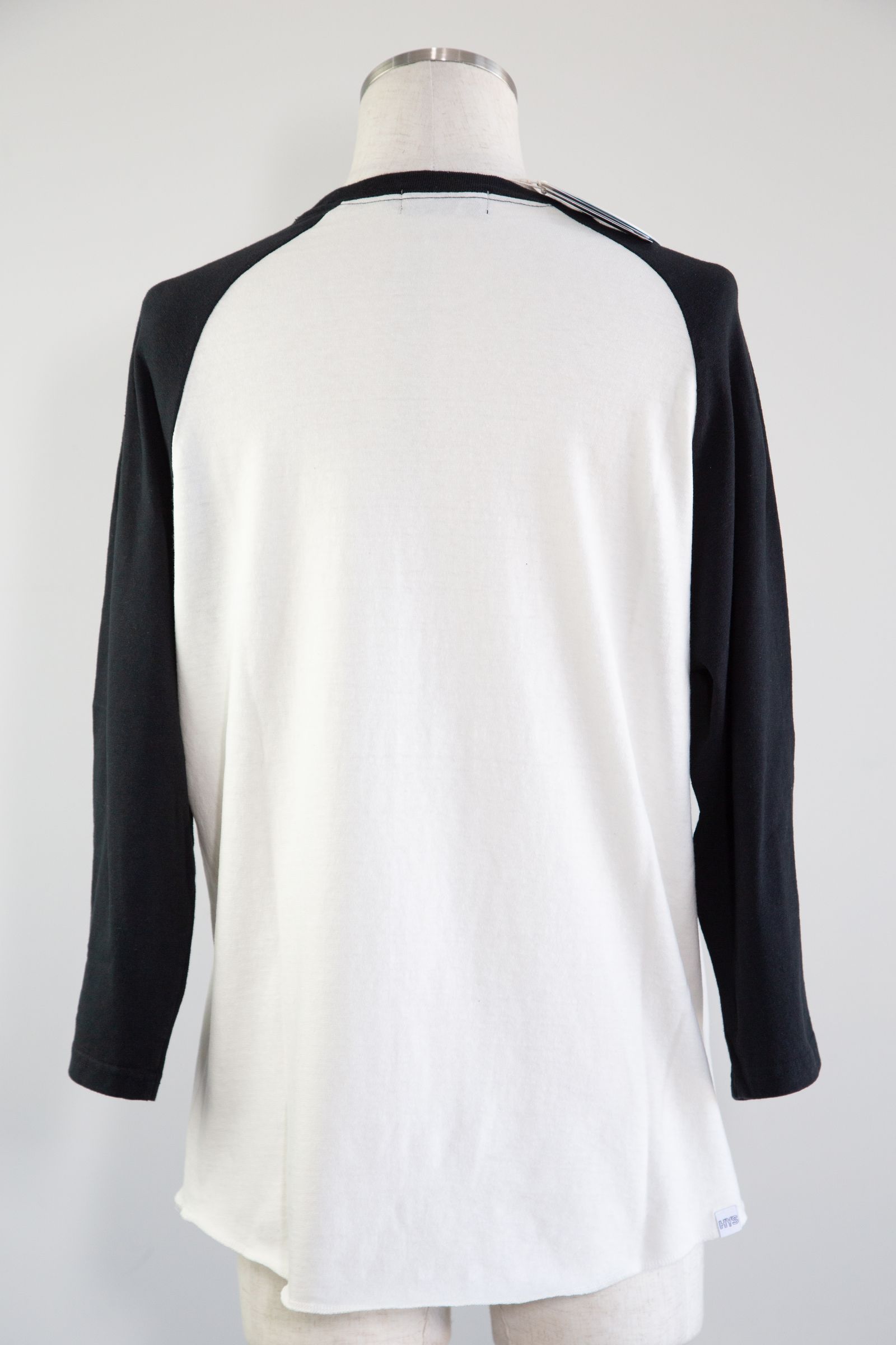 【HYSTERIC GLAMOUR】HYSTERIC JEANS 七分袖Tシャツ HYSTERIC GLAMOUR】HYSTERIC JEANS 七分袖Tシャツ (HYSTERIC