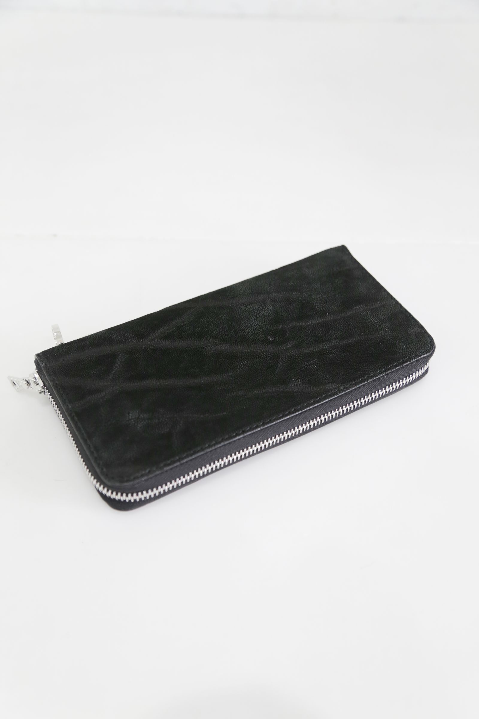 ELEPHANT ROUND FASTNER WALLET / ブラック