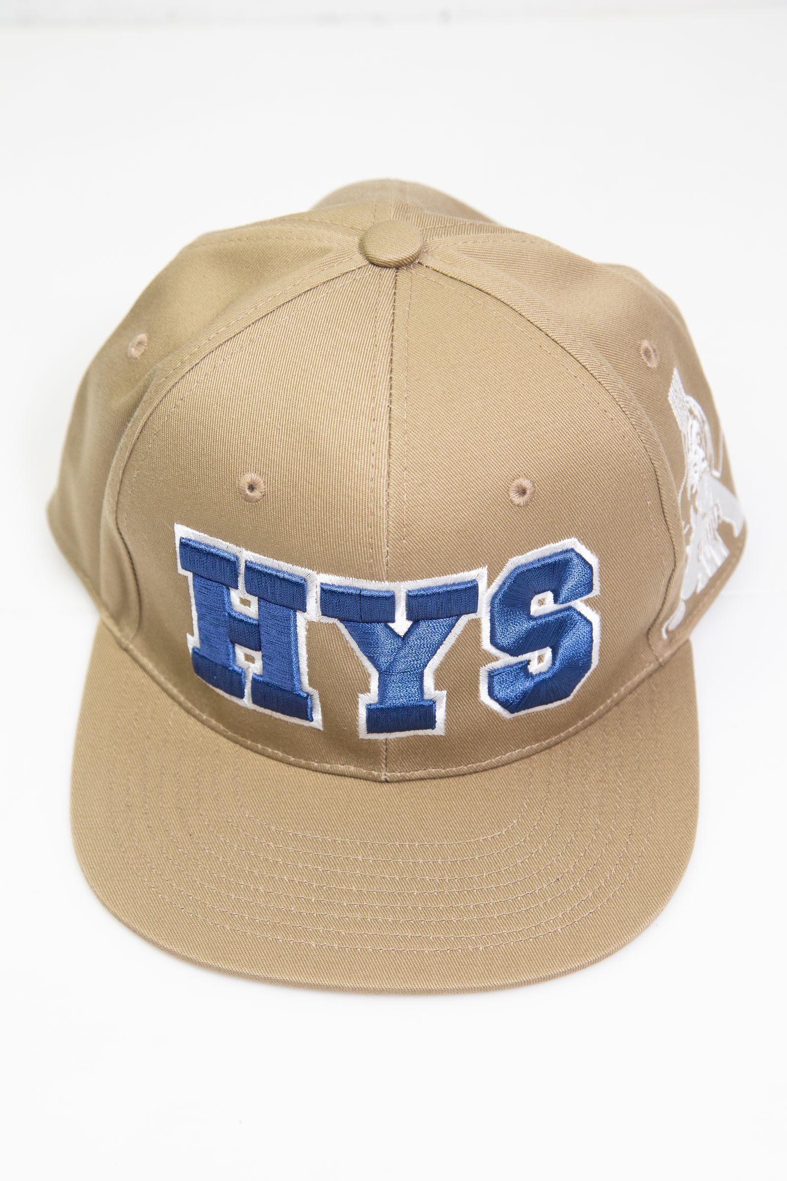 [購入は1人1点まで] HYS GUITAR GIRL刺繍 キャップ / ベージュ