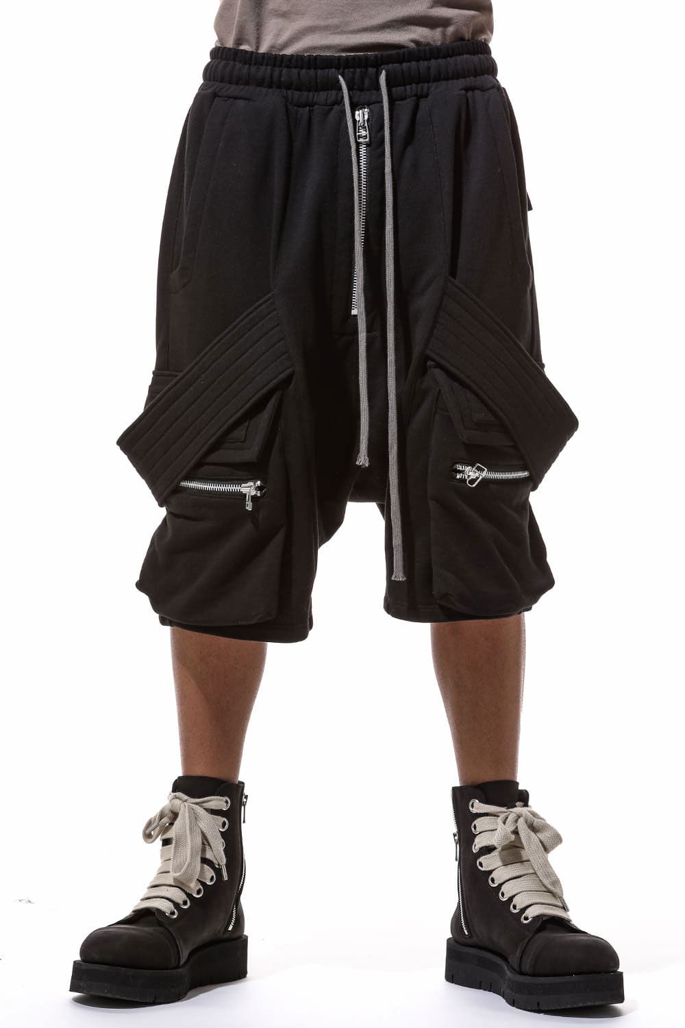 ベルトカーゴスウェットサルエルショーツ / Belt Cargo Sweat Sarouel Shorts / ブラック / ag-9046
