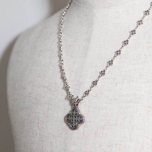 Cross Pendant / GP028