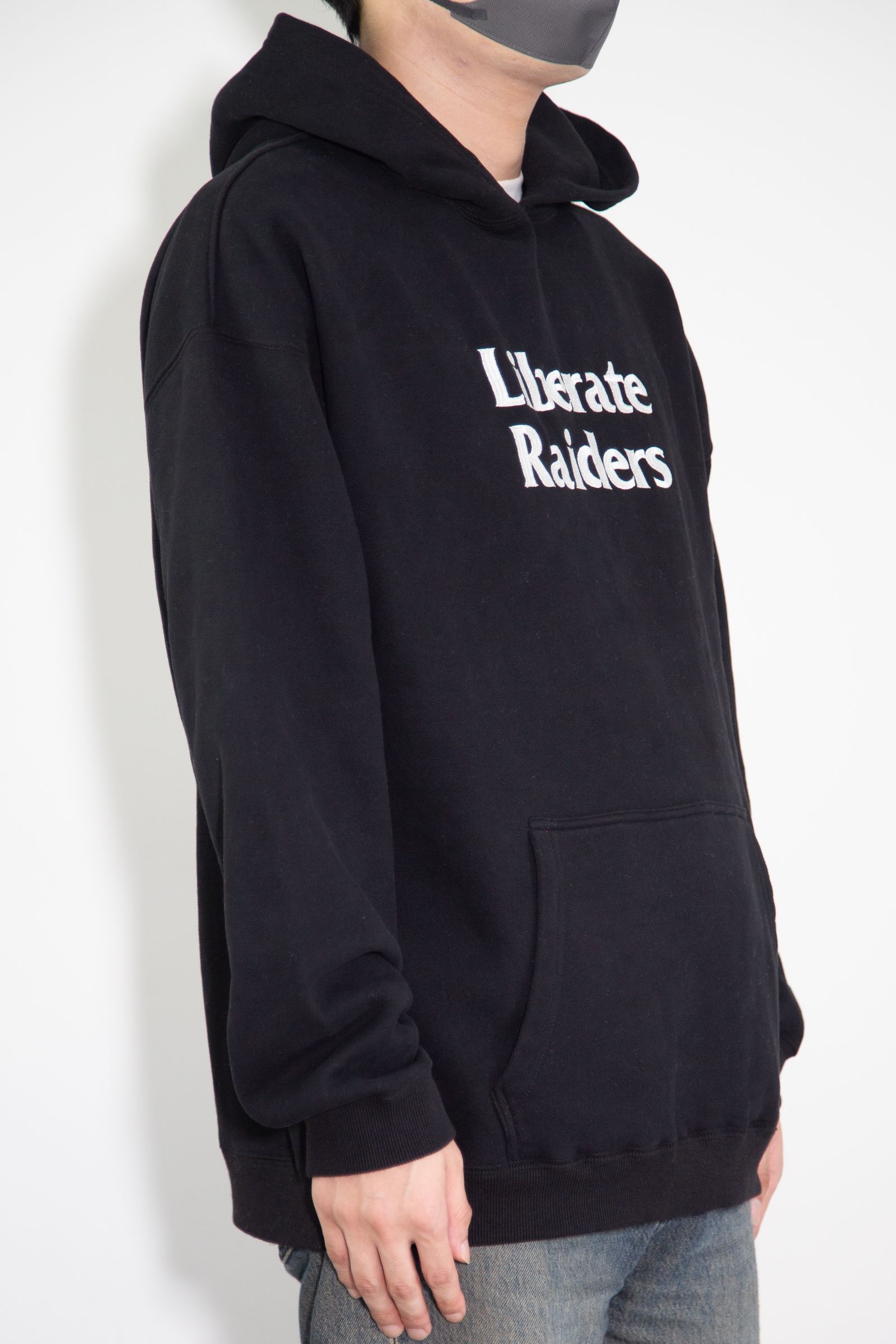 LR EMBROIDERY HOODIE / ブラック