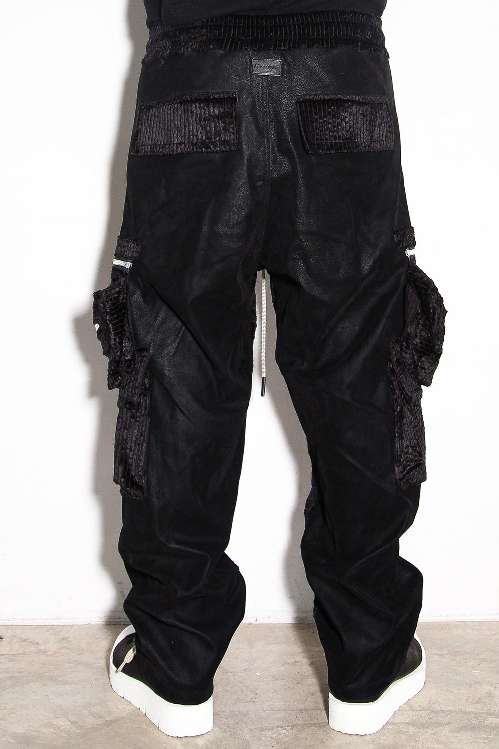 シンセティックレザーカーゴワイドパンツ / CARGO WIDE PANTS / ブラック / ag-12057