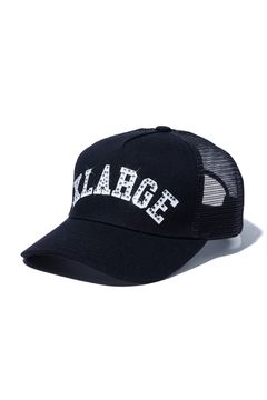 RHINESTONE LOGO MESH CAP / ブラック