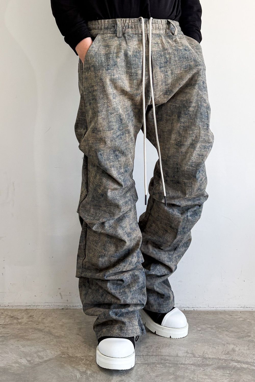 [ラスト1点 サイズ2] BLENDED SHADES DENIM TUCK BOOTS CUT PT / スチールブルー