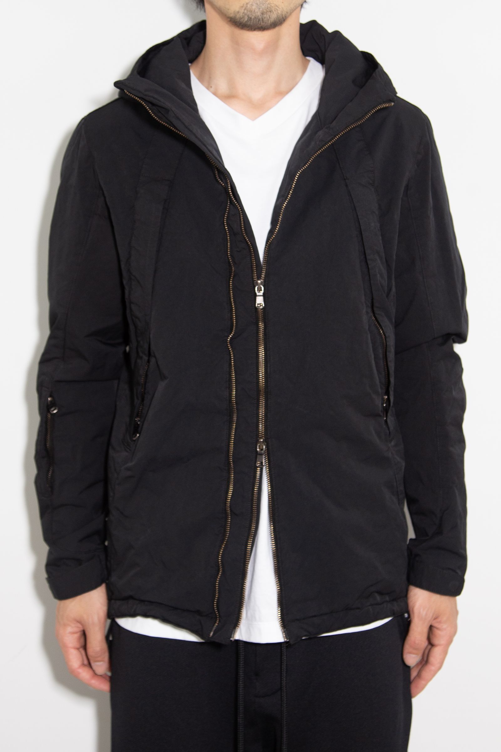MOUNTAIN PARKA / ブラック