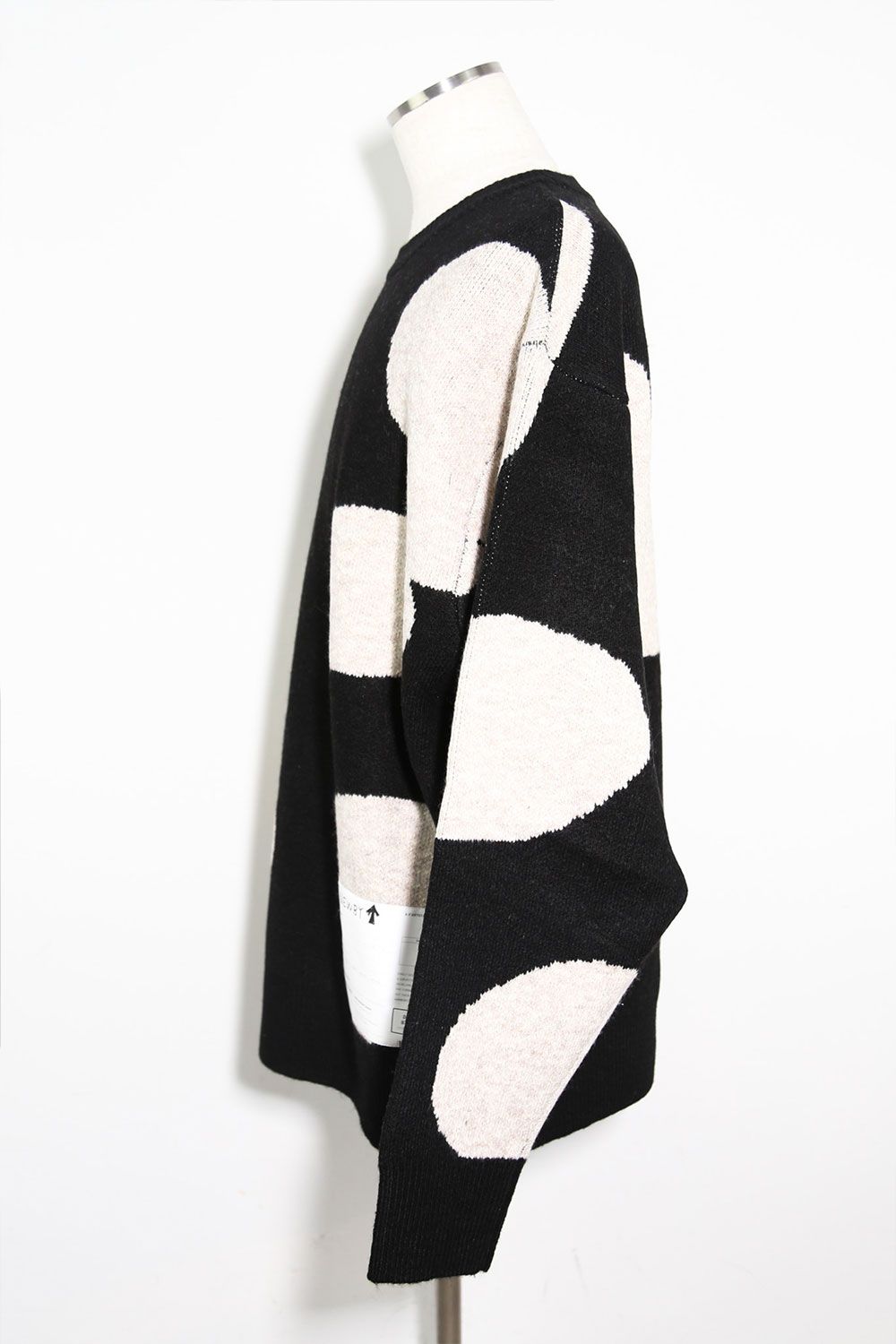 ドット模様リラックスフィットニット / Polka Pattern Knit Top / ブラック×ベージュ / ag-8011