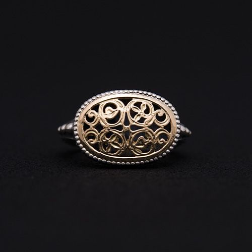 Garden Shadows Medium Oval Ring / GR111