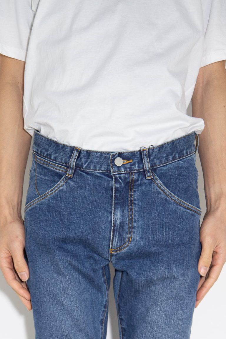 SUPIMA CO STRETCH DENIM SLIM CURVE JEANS / ライトネイビー