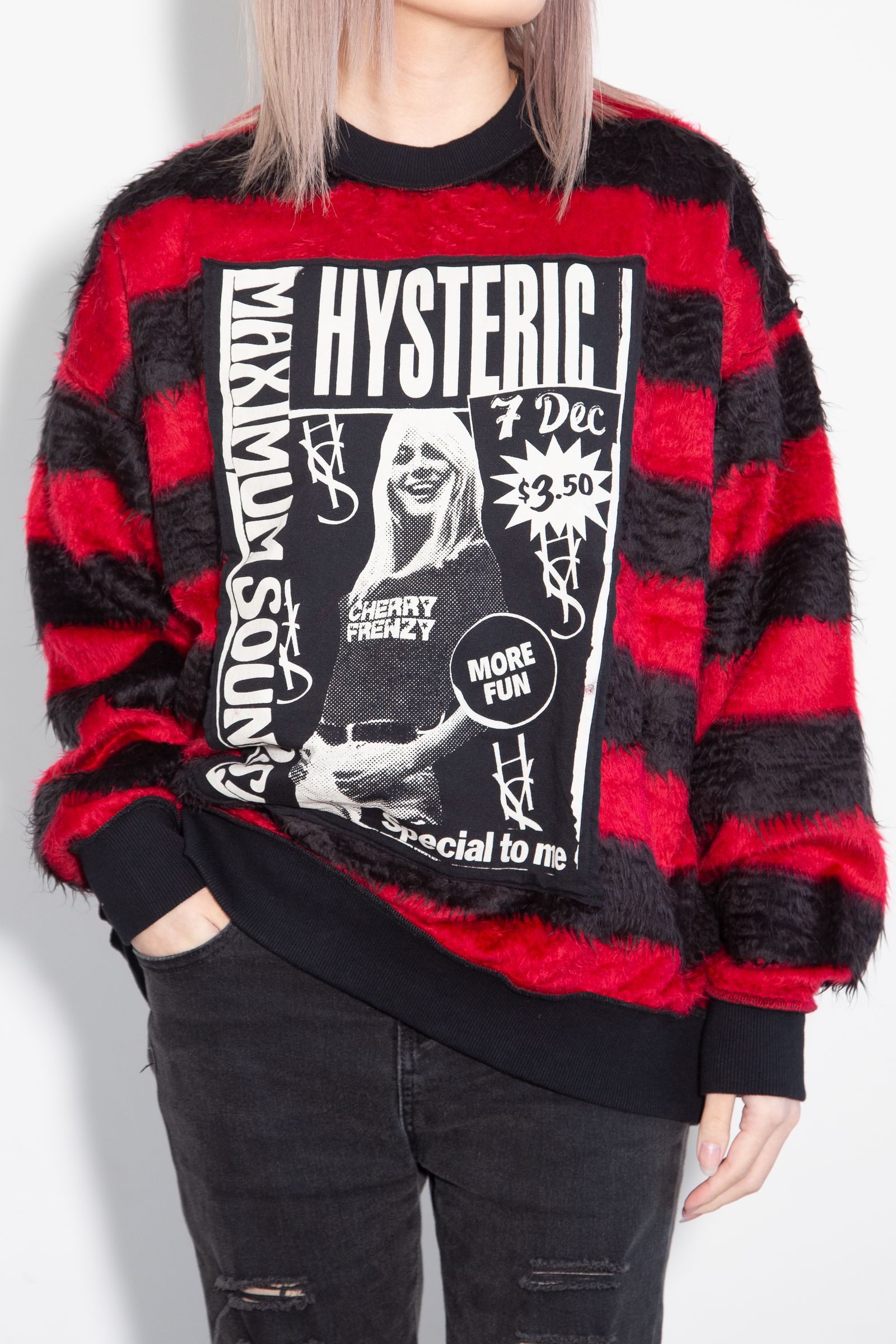 【新品】HYSTERIC GLAMOUR MAXIMUM ROCK スウェット HYSTERIC GLAMOUR（ヒステリックグラマー）の「MAXIMUM ROCKジャカード