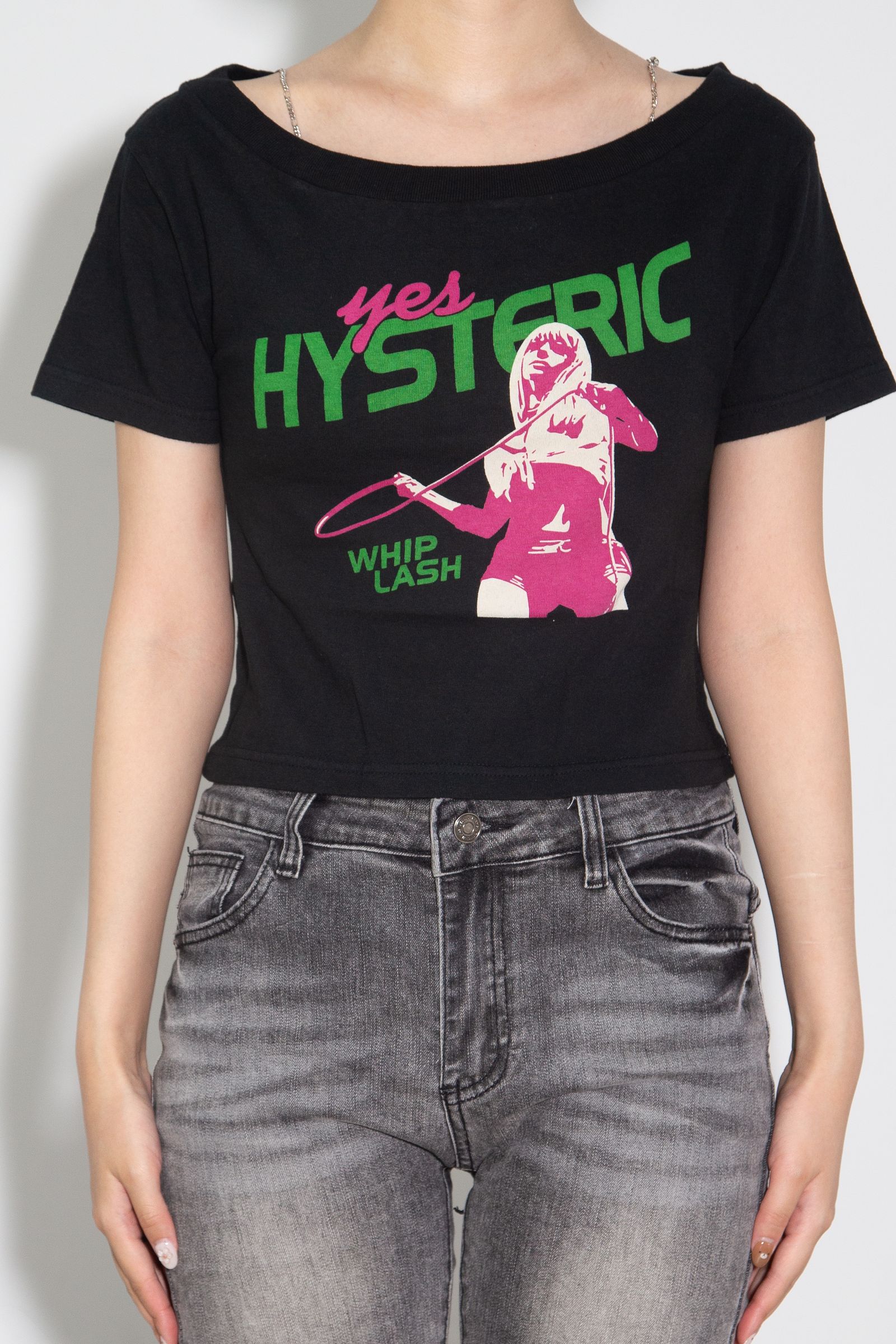 WHIP LASH ショート丈Tシャツ / ブラック