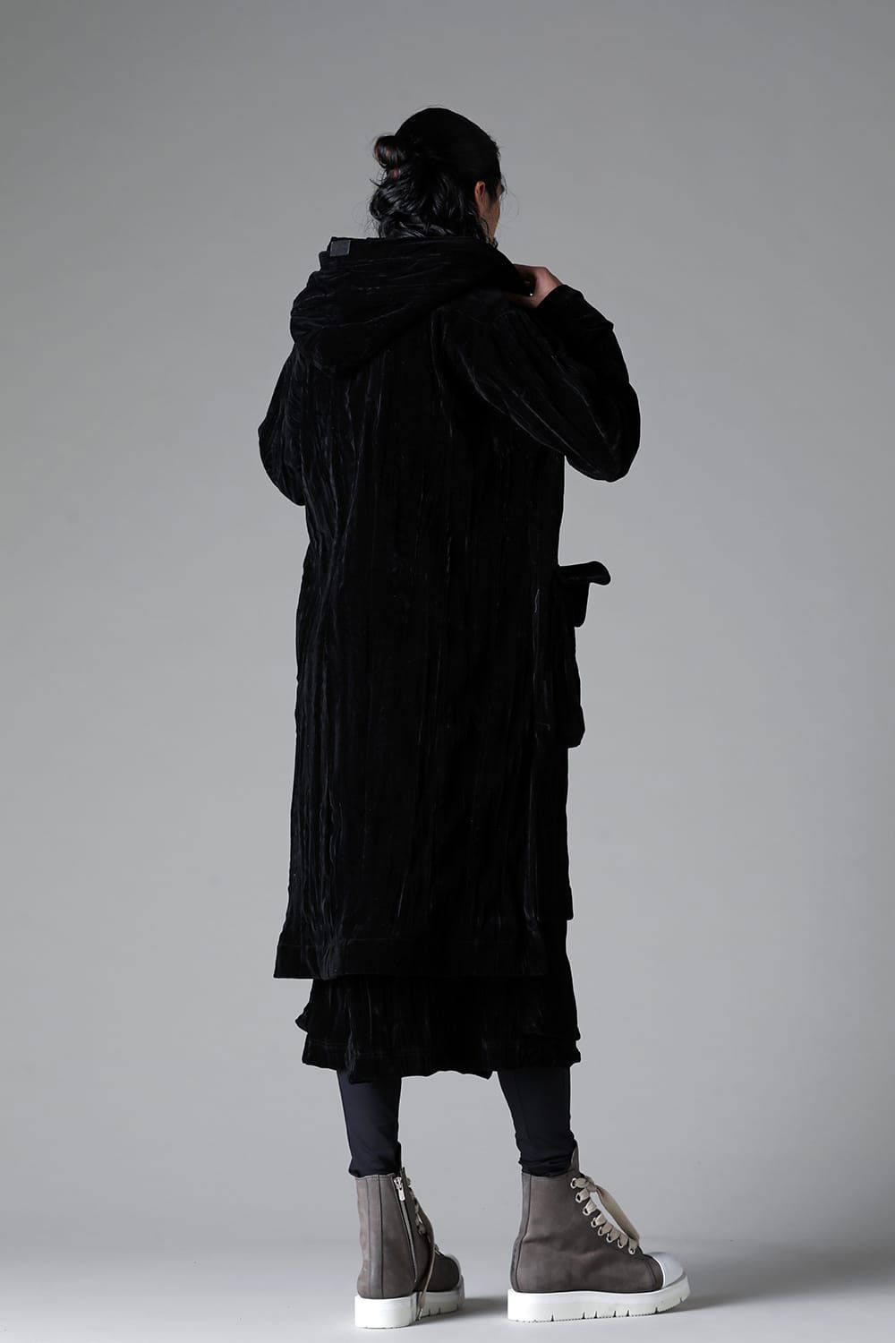[ラスト1点 サイズ3] ベロアフーディーロングジャケット / HOODED LONG JKT / ブラック / ag-12037