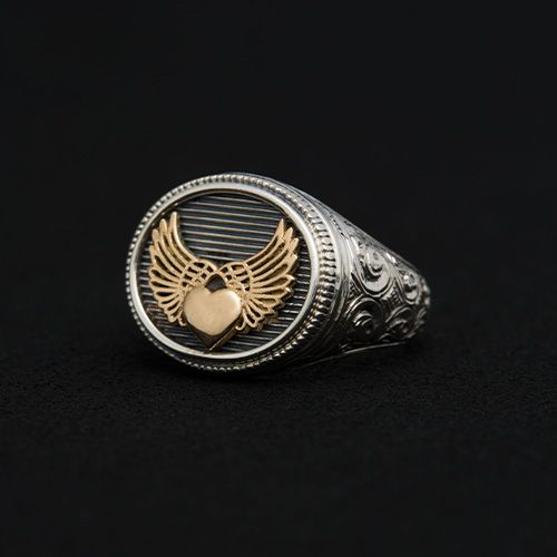 Winged Heart Ring / GR140