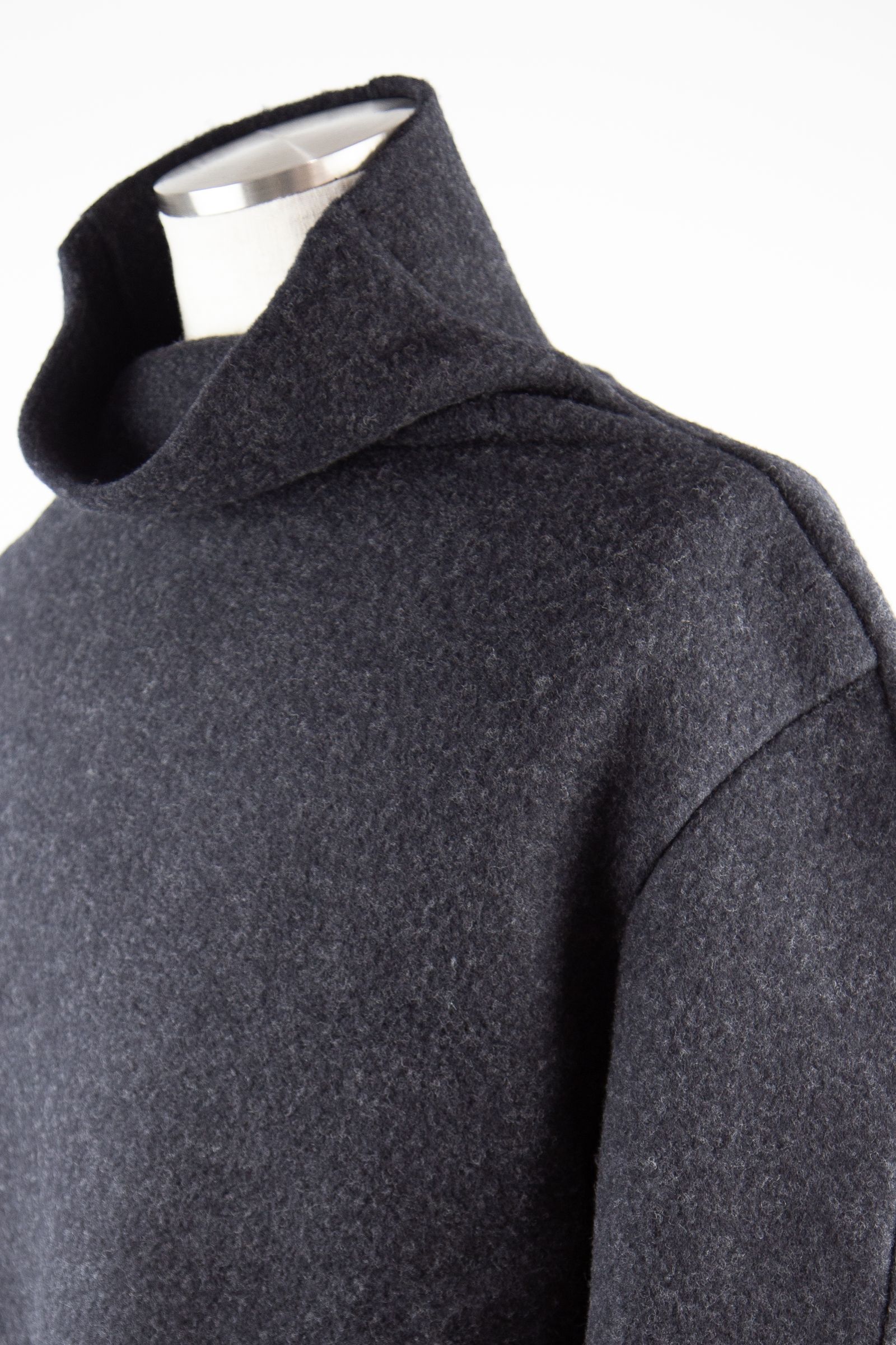 WO FLEECE BOTTLE NECK PULLOVER / ダークグレー