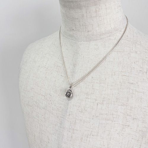 Roxanna Round Pendant in Sterling Silver / GP048