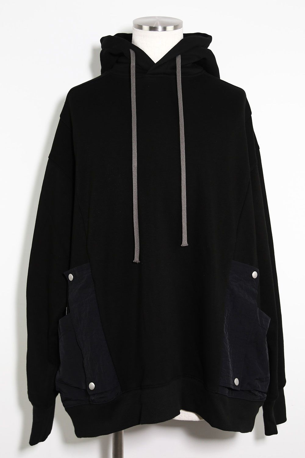 ボンバーヒートミリタリーフーディ / Bomber Heat Millitary Hoodie / ブラック