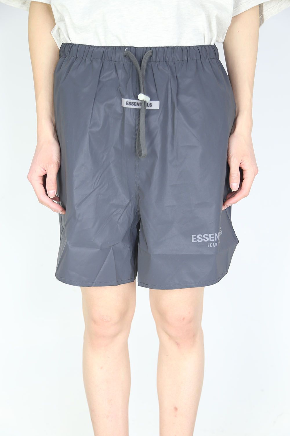 計8点 FOG Essentials Nylon Running Shorts