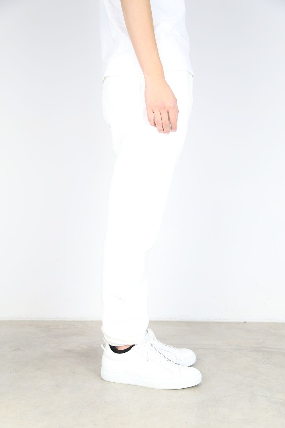 FRONT LOGO REFLECTOR SWEAT PANTS / ホワイト