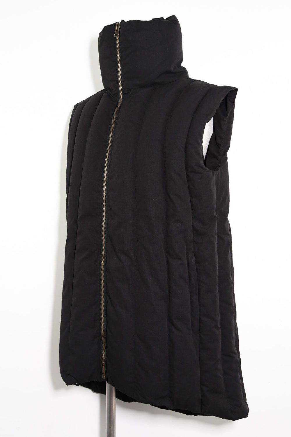 IGH NECK VEST 223-637 / ハイネックベスト / ブラック