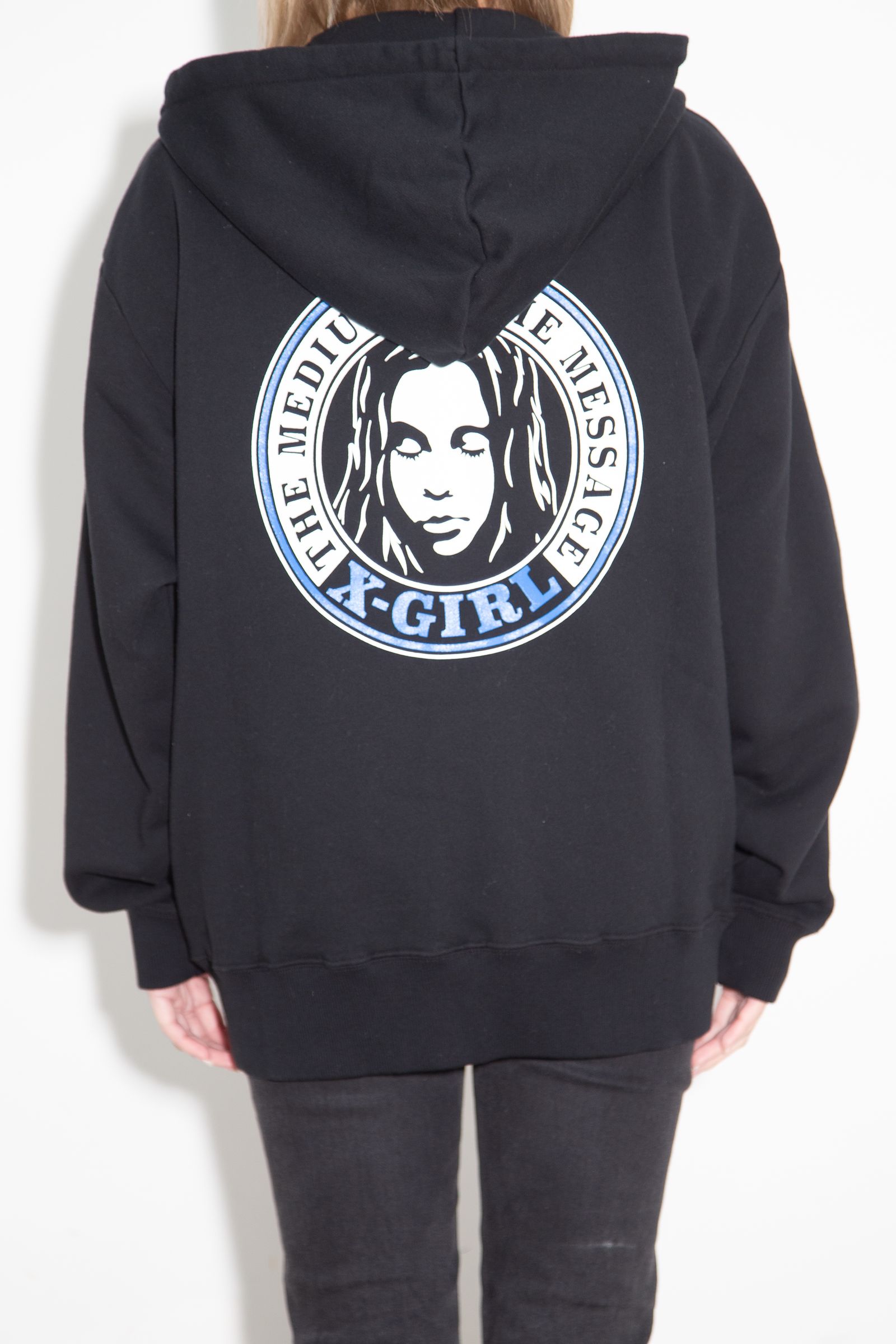 CIRCLE LOGO AND FACE ZIP UP SWEAT HOODIE / ブラック