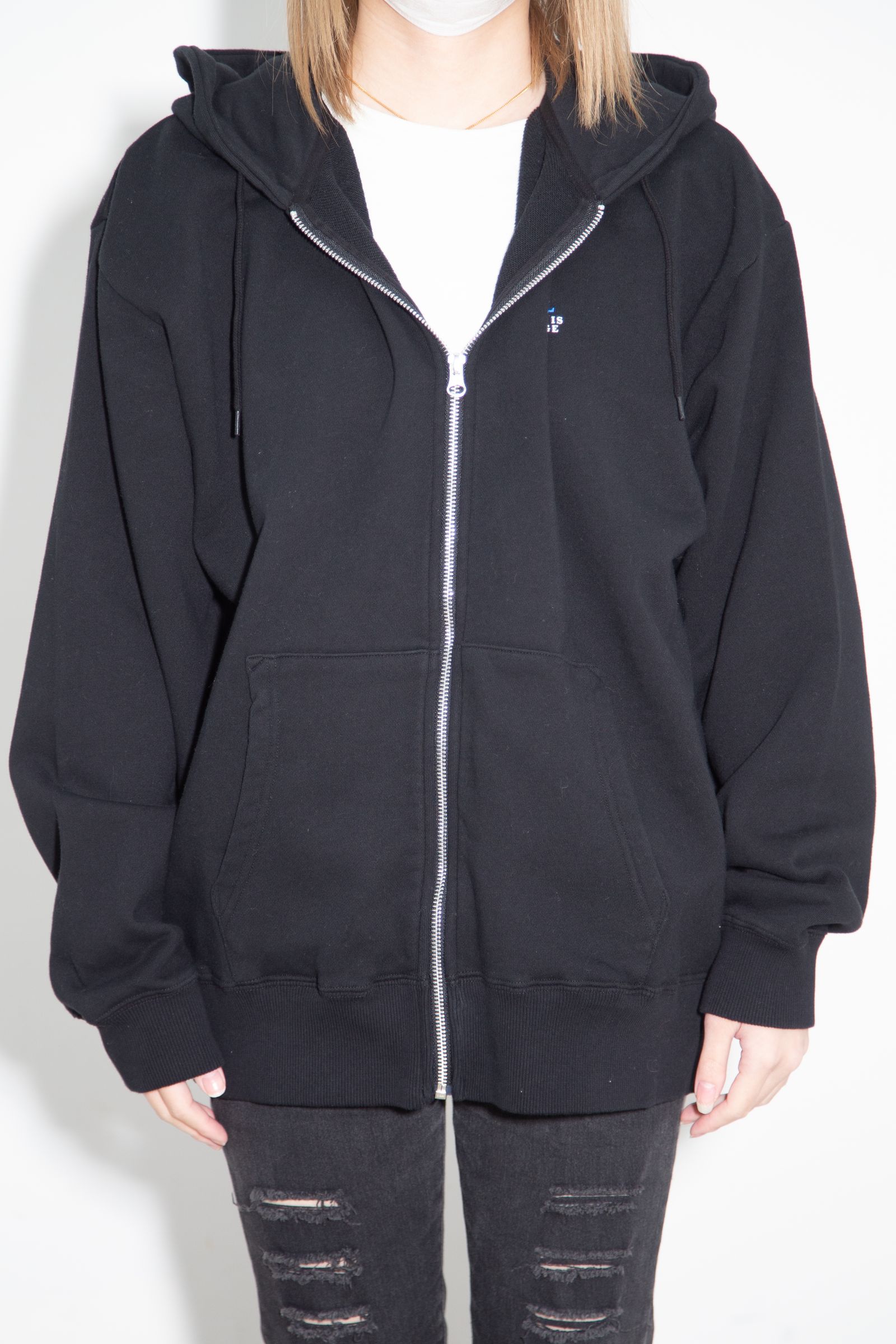 CIRCLE LOGO AND FACE ZIP UP SWEAT HOODIE / ブラック