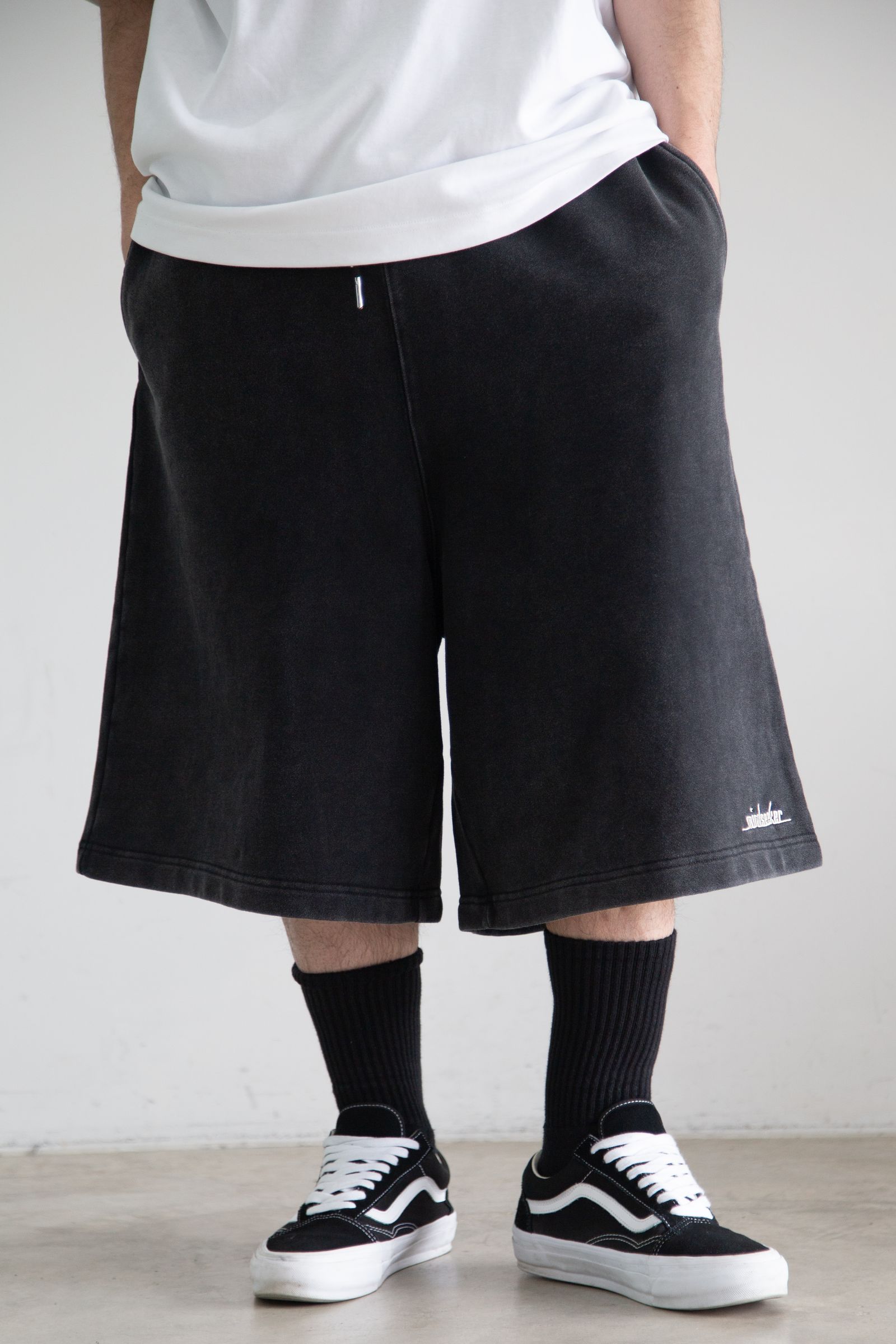 Flight Faded Sweat Shorts / ブラック