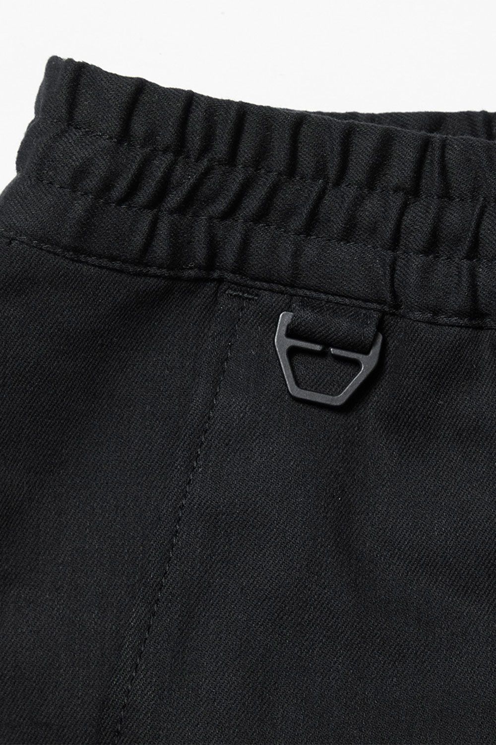 BUSH JEANS / ブラック