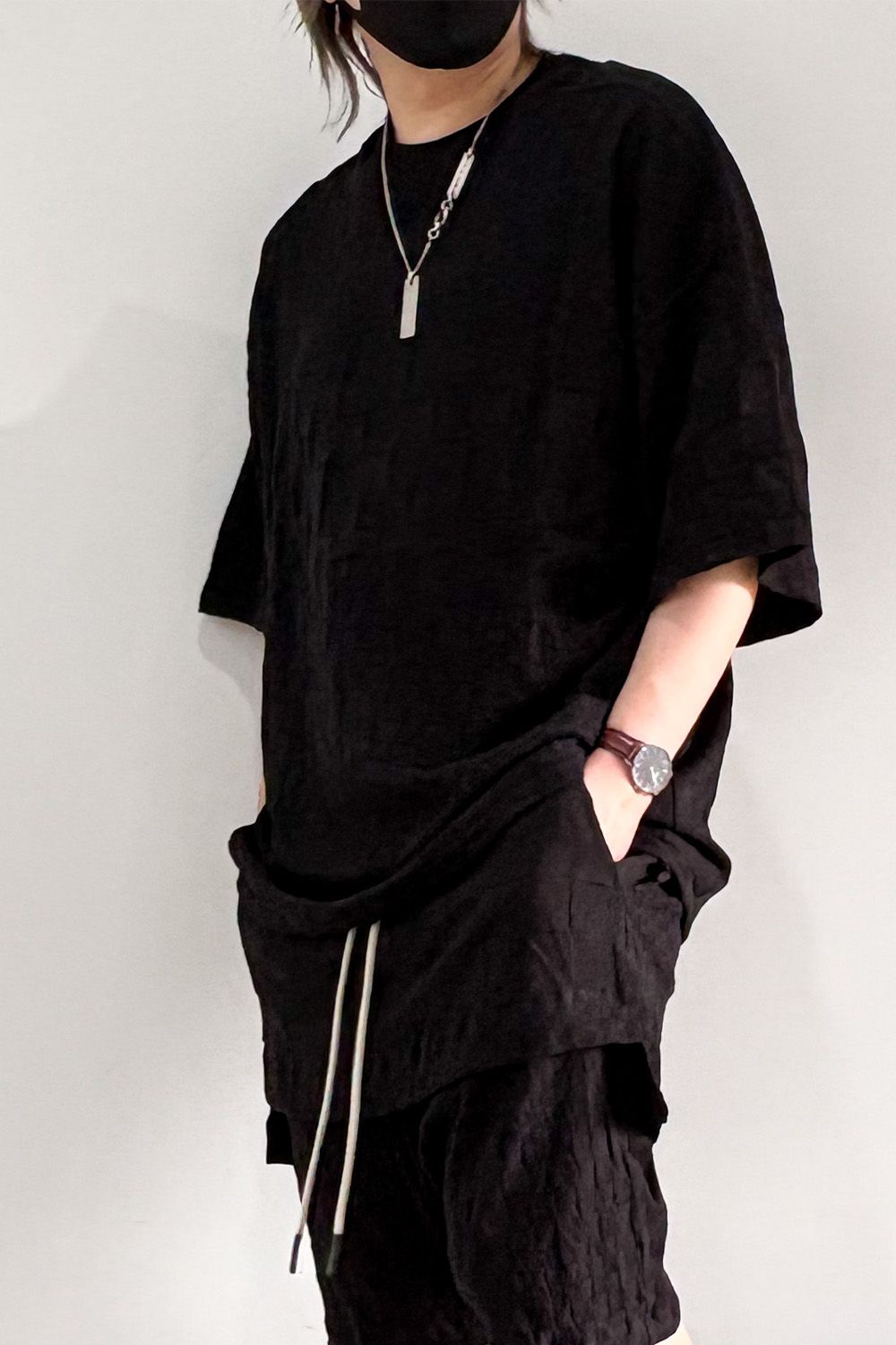 GRADIENT PLAID PATTERN JUMBO TEE / ブラック
