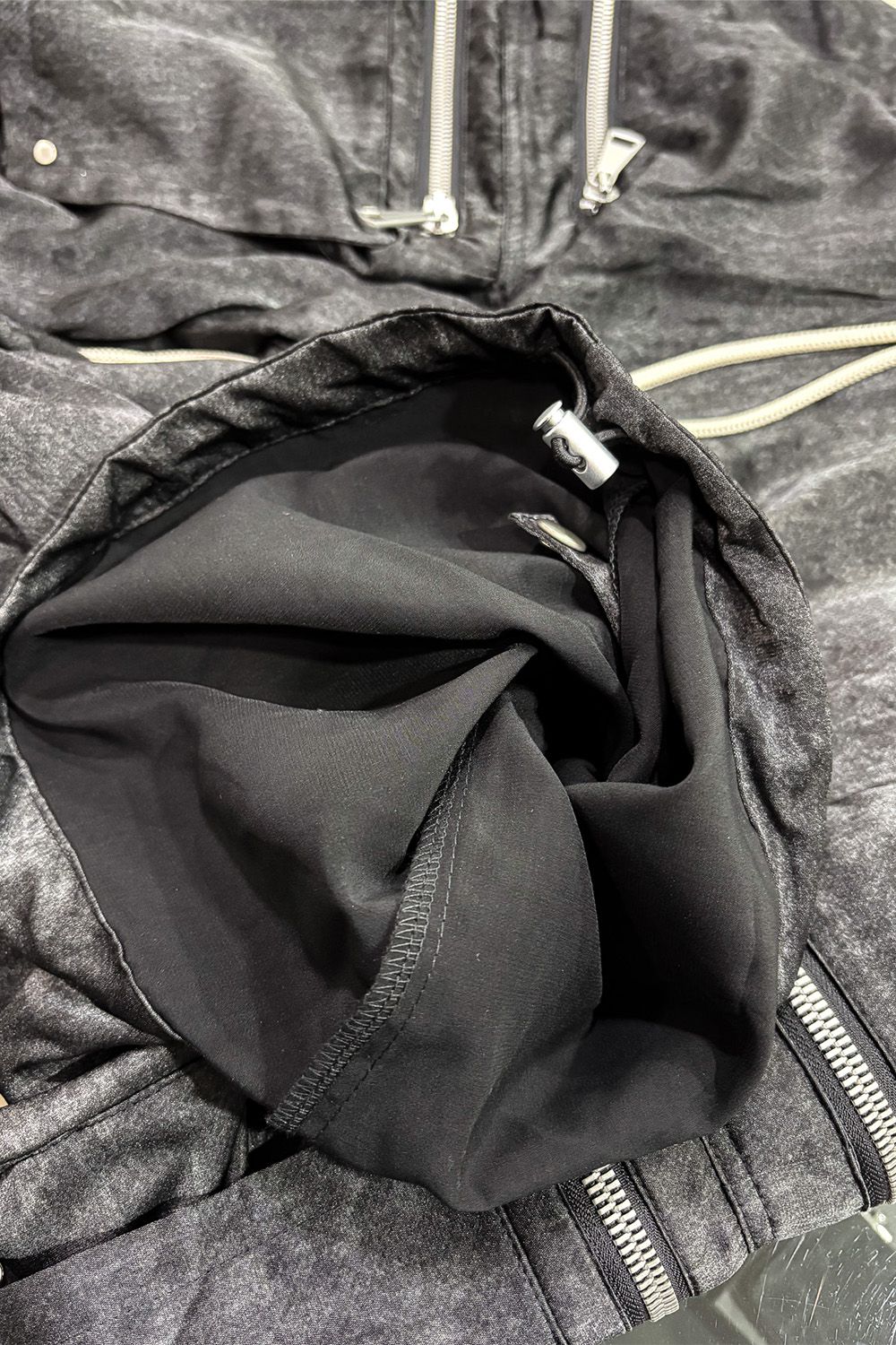 ABSTRACT CARGO TUCK WIDE / ブラック