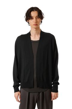 × JOHN SMEDLEY MERINO EXTRAFINE BUTTONLESS V NECK CARDIGAN / ブラック