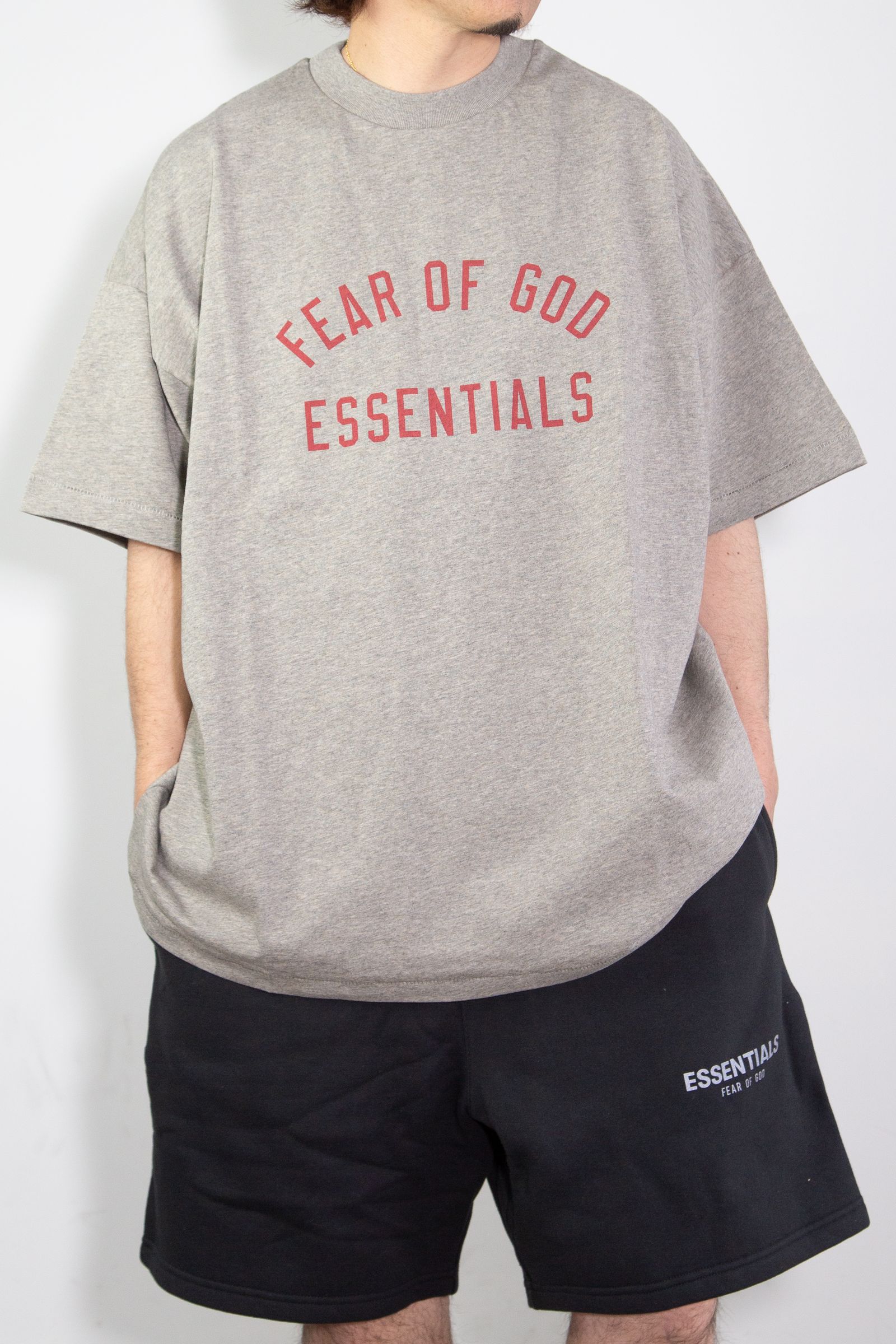 FOG ESSENTIALS - 24FW ARCH LOGO SS TEE / ダークヘザーグレー