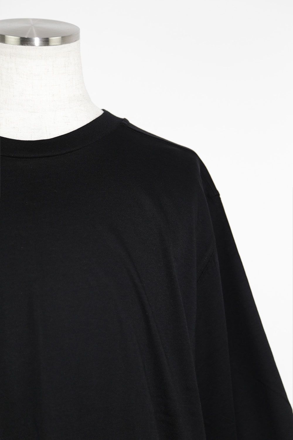 ルーズフィットTシャツ / ブラック