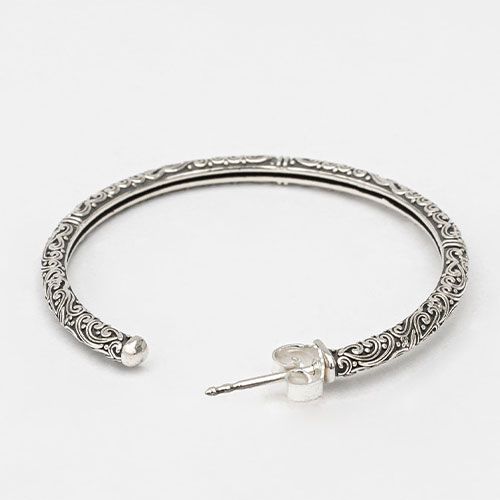 Eden’s Garden Medium Hoop Earrings / GA011