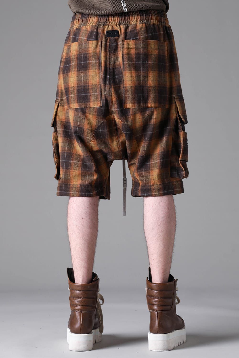 Plaid Sarouel Shorts
