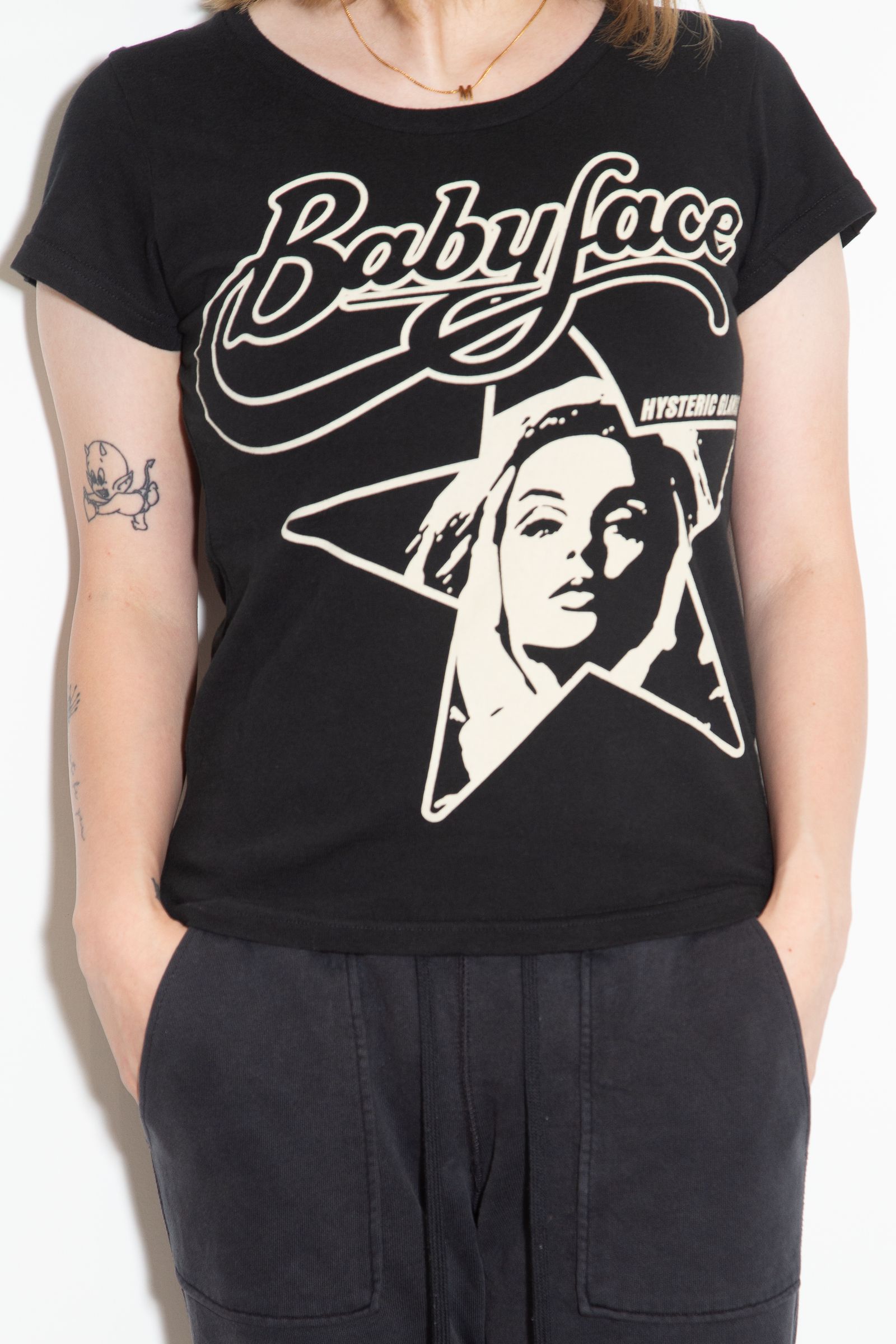 HYSTERIC BABYFACE STAR Tシャツ / ブラック