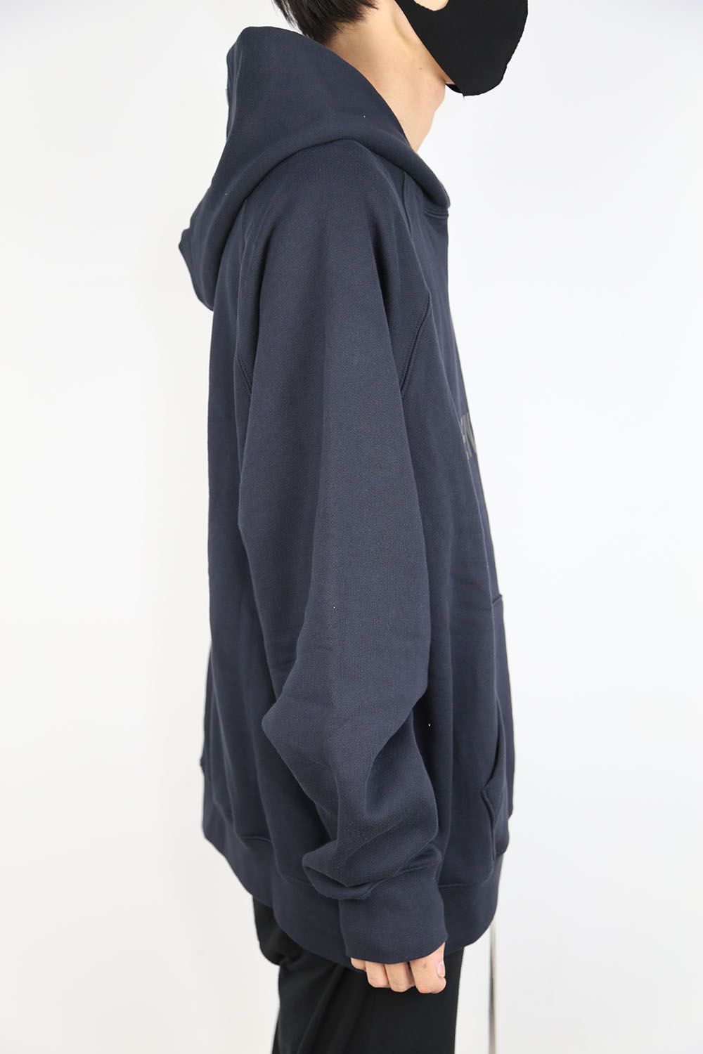 FOG ESSENTIALS - SSENSE FRONT LOGO HOODIE / ダークネイビー | Tempt