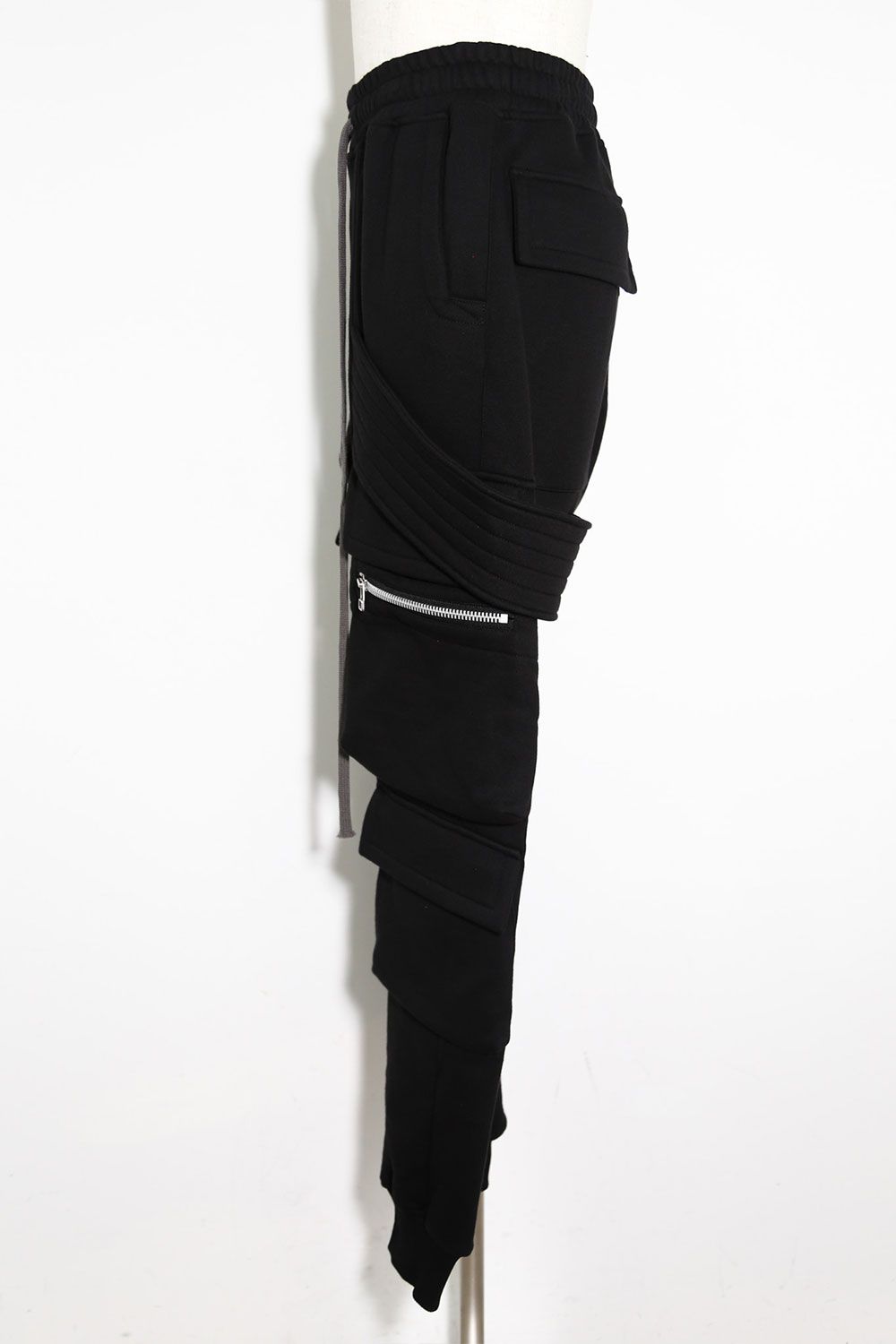 ベルトカーゴサルエルスウェットパンツ / Belt Cargo Sweat Sarouel Pants / ブラック / ag-8026