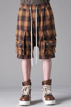Plaid Sarouel Shorts