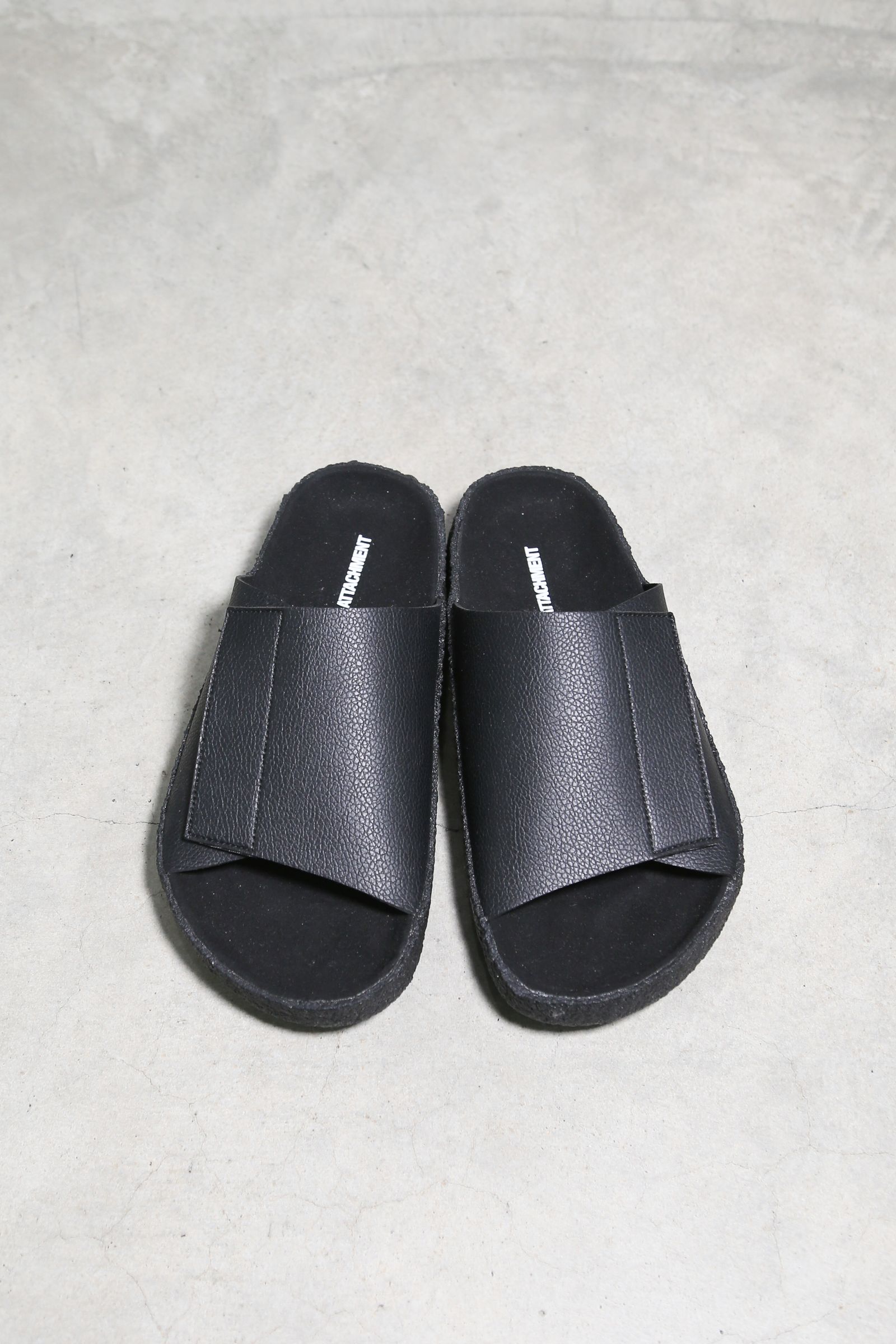 SYNTHETIC LEATHER SANDAL / ブラック