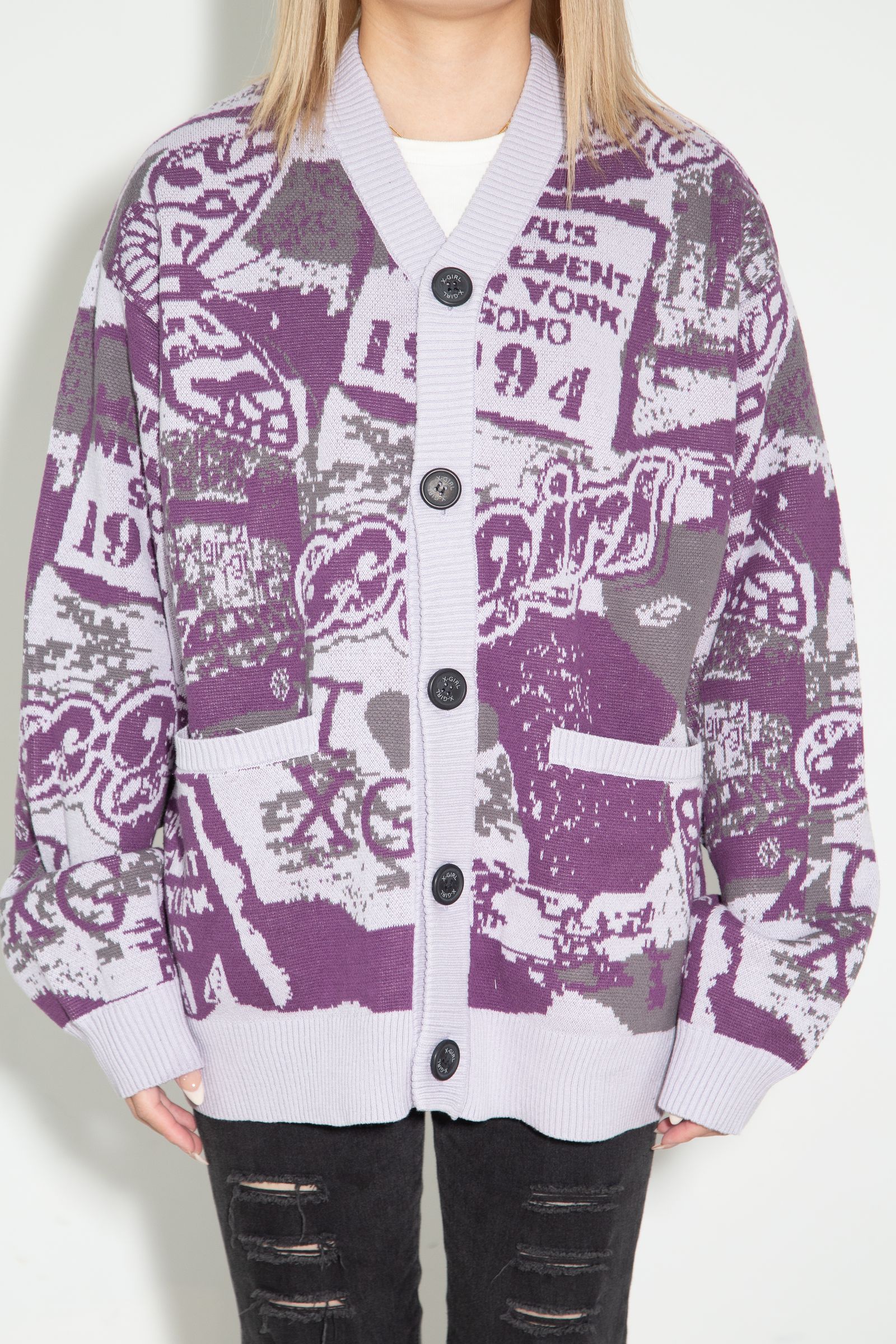 COLLAGE GRAPHIC JACQUARD KNIT CARDIGAN / パープル