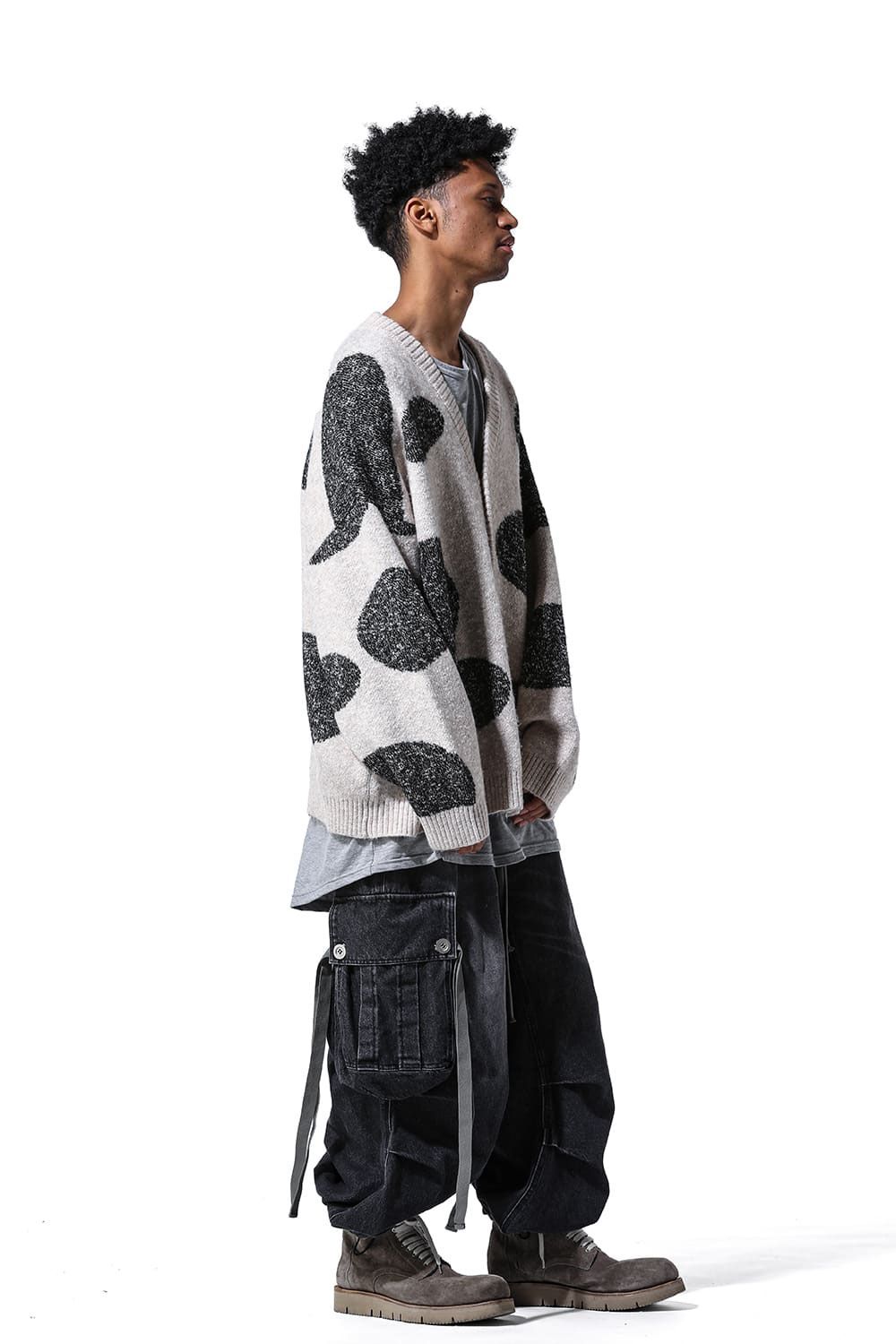 ドット模様オーバーサイズカーディガン / Polka Pattern Knit Cardigan / ブラック×ベージュ / ag-8010