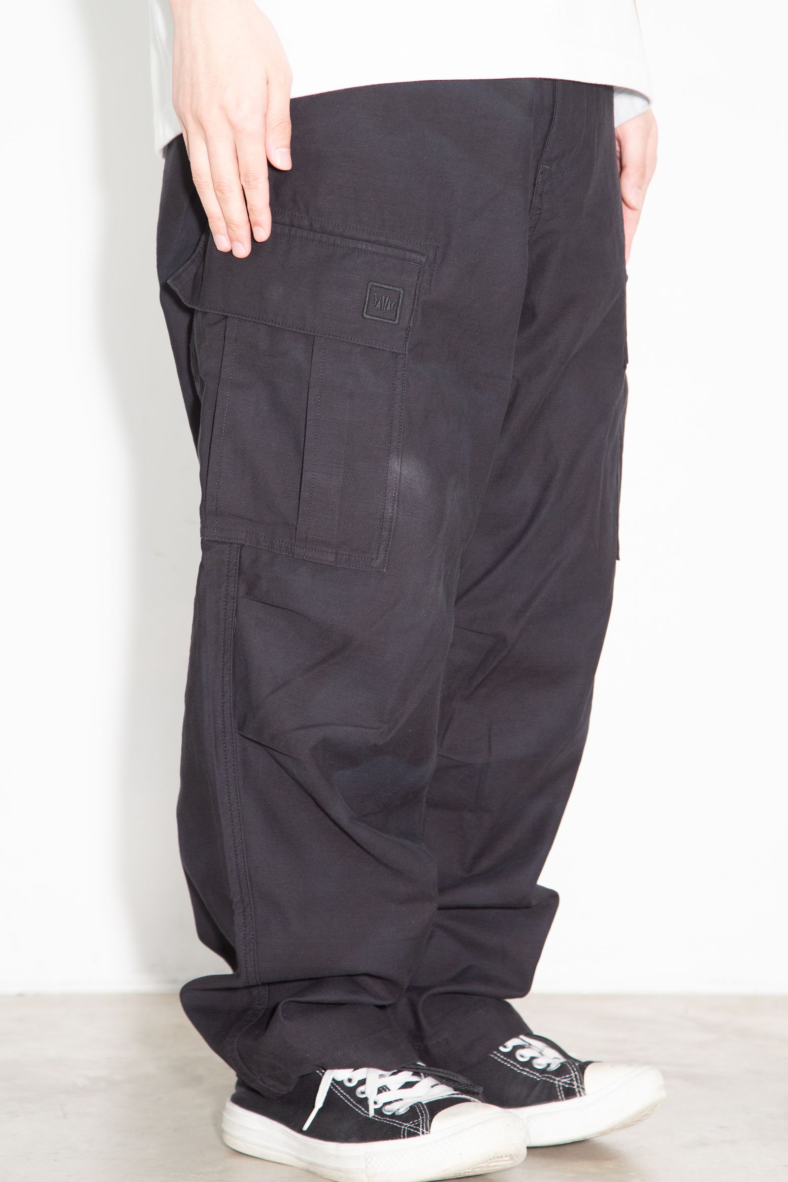 6-POCKET ARMY BAGGY PANTS / ブラック