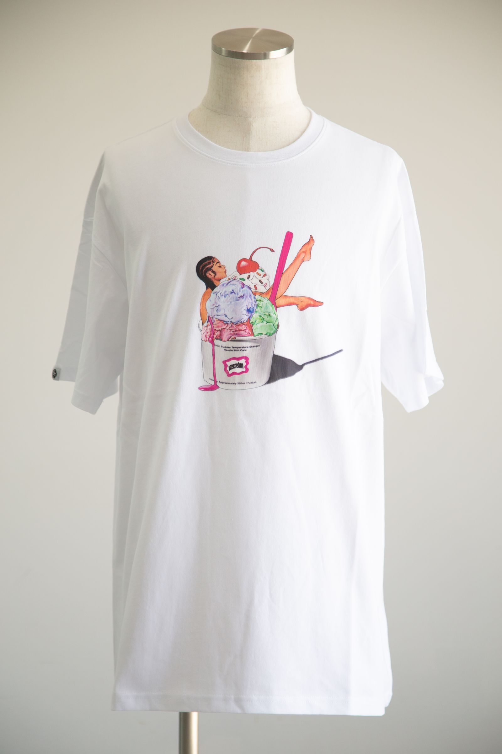 [ラスト1点 サイズXL] 【ICECREAM】PIN UP T-SHIRT / ホワイト