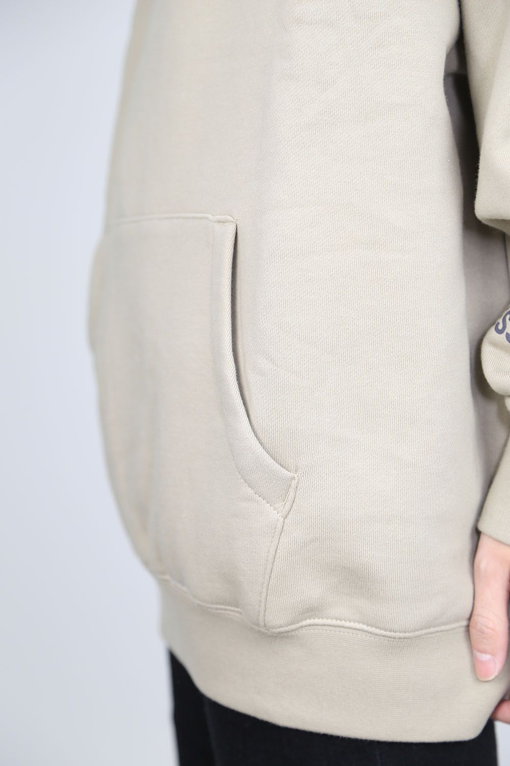 FRONT LOGO HOODIE / タン
