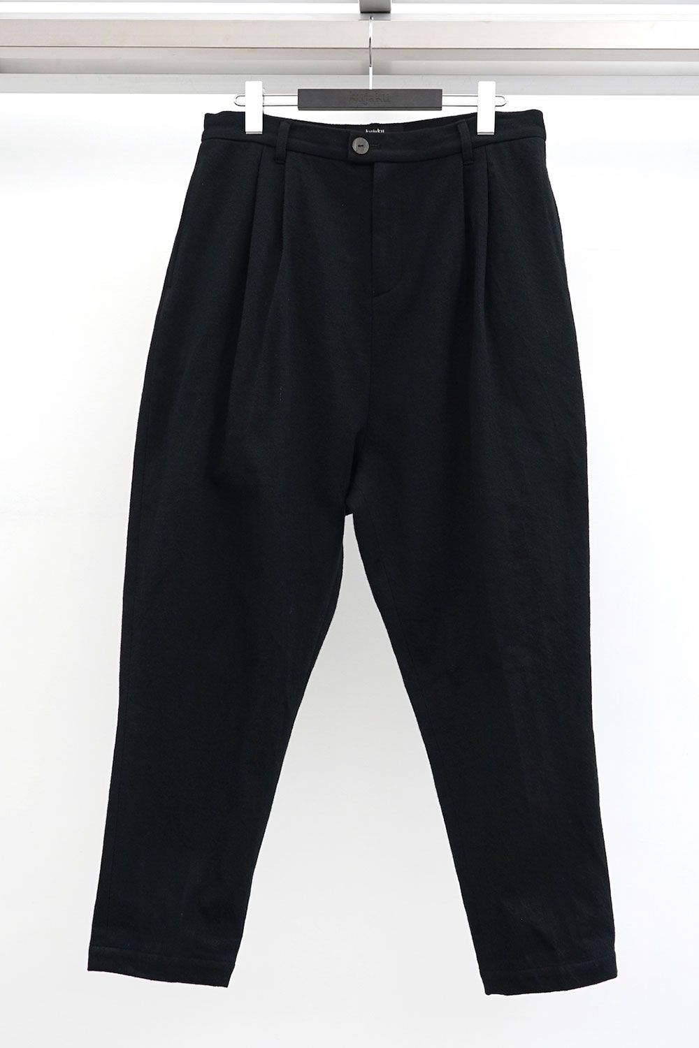drop crotch tapered pants