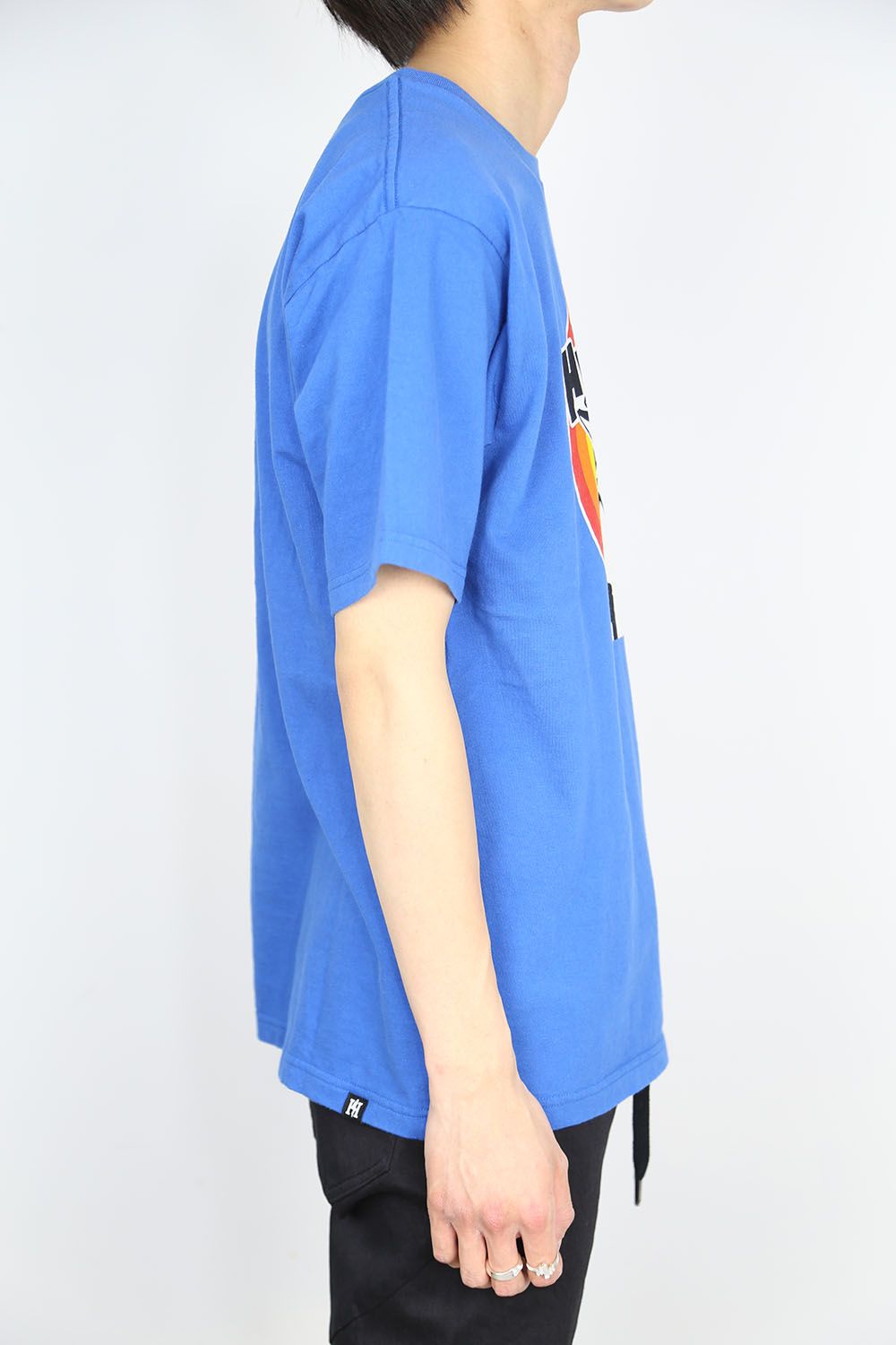 GOOD GIRLS Tシャツ / ブルー
