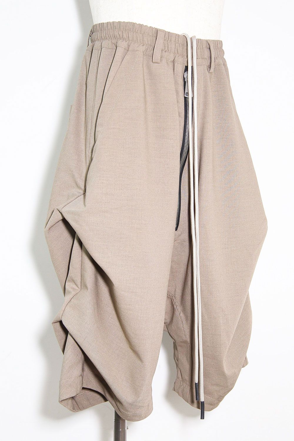 サマーウールタックショーツ / Summer Wool Tuck Shorts / ライトベージュ / ag-11020-2