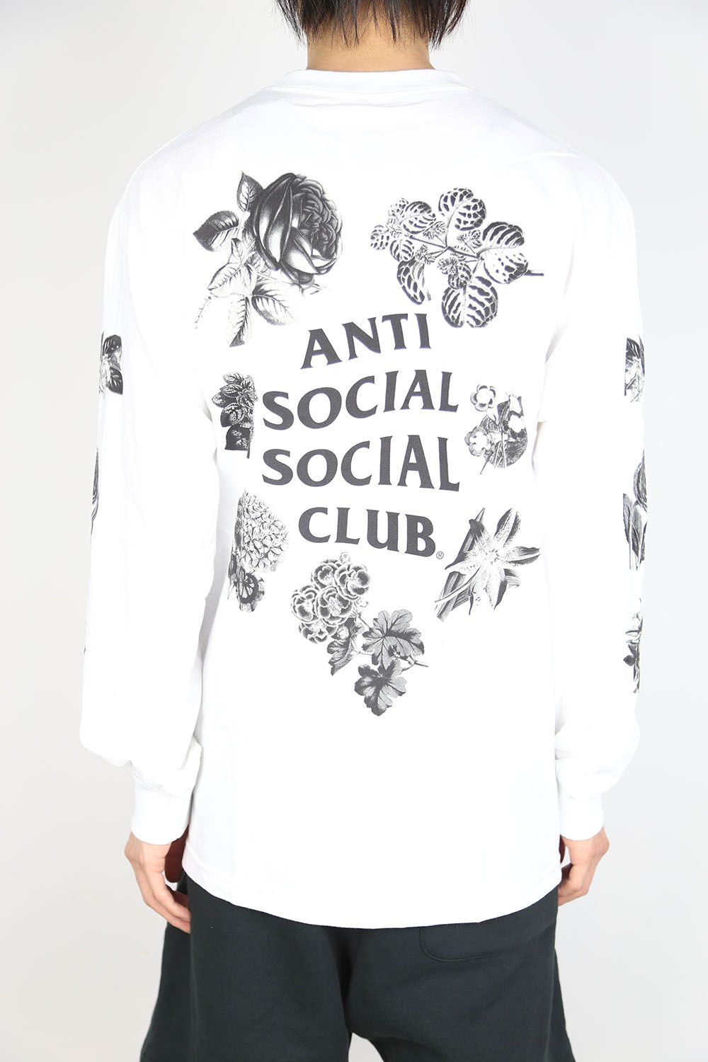 Anti Social Social Club - STRANGE ARRANGEMENTS WHITE LONG SLEEVE