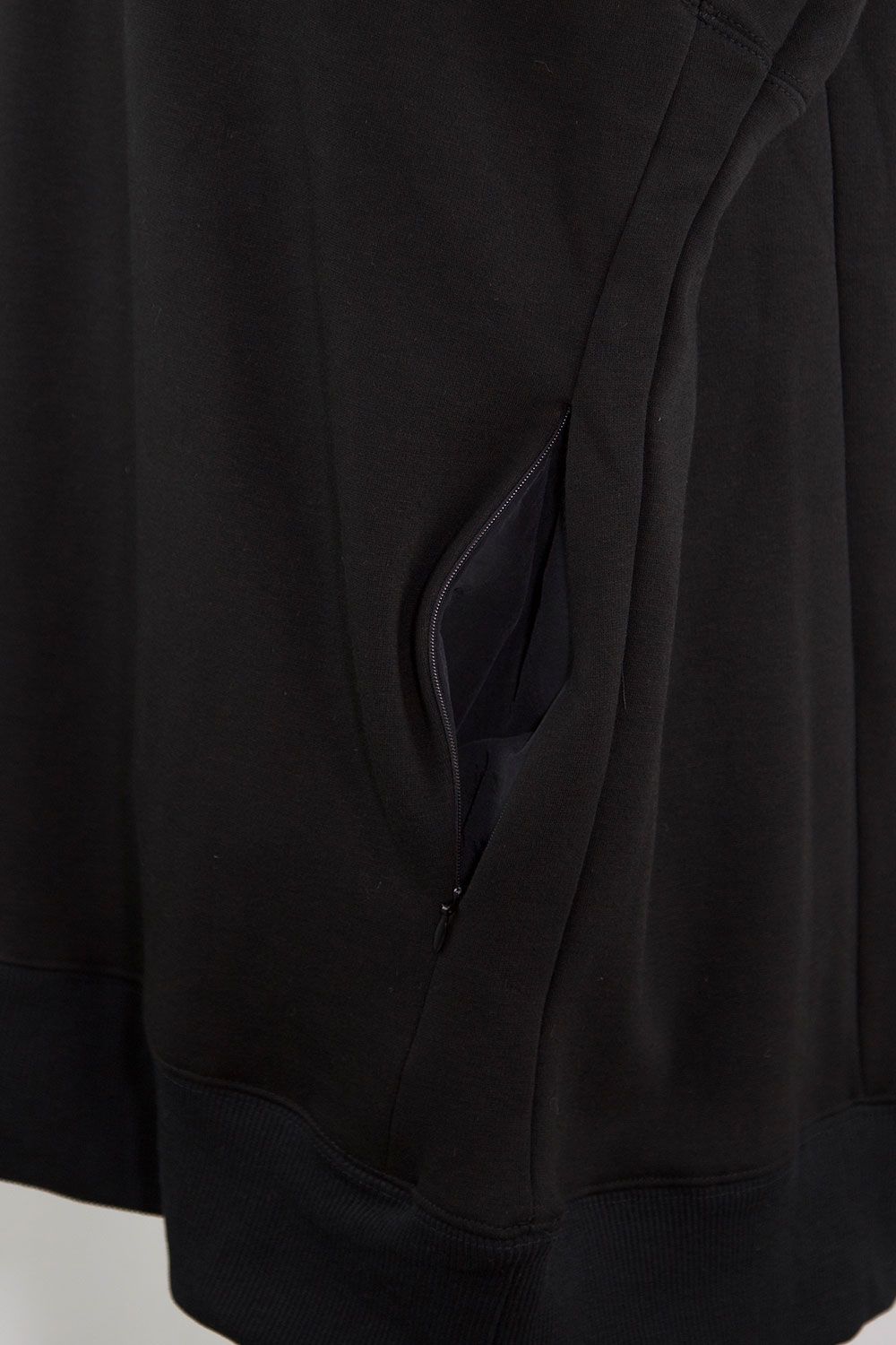 ボンバーヒートドルマンプルオーバー / Bomber Heat Dolman Pullover / ブラック
