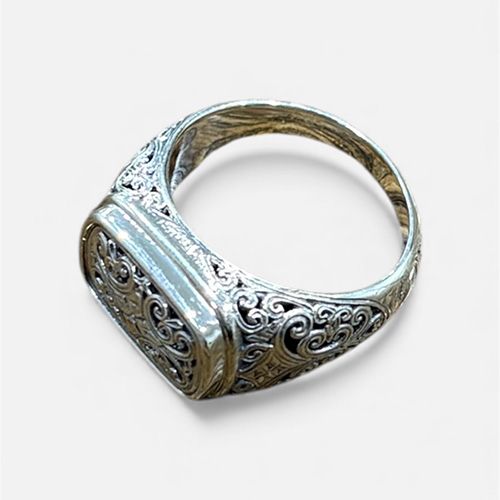 Mediterranean Ring in Sterling Silver / GR133
